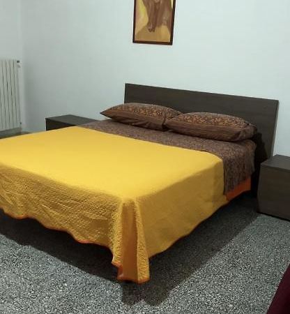 Appartamento Handy San Benedetto Brindisi Esterno foto
